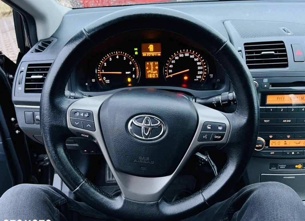 Toyota Avensis cena 29500 przebieg: 207000, rok produkcji 2009 z Ostrołęka małe 436